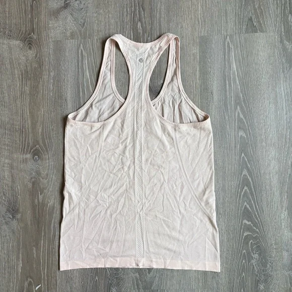 Lululemon Swiftly Tech Racerback - Picture 2 of 3
